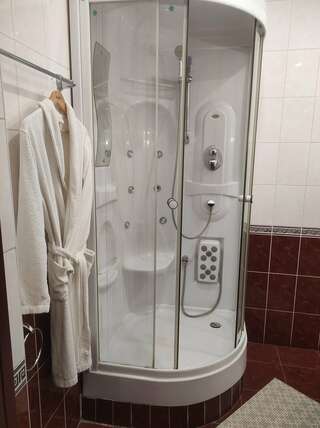 Гостиница Европа Ульяновск Люкс с 1 спальней-7