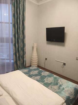 Гостиница Европа Ульяновск Люкс с гидромассажной ванной-5